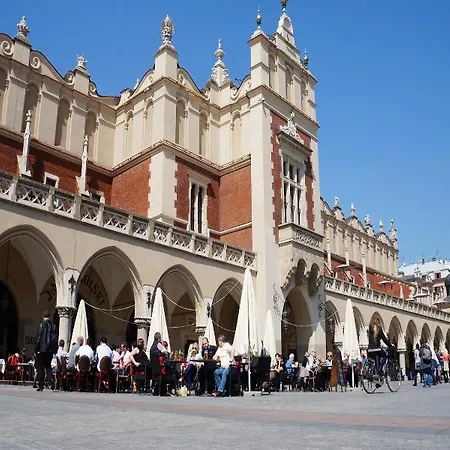 Eden 3* Cracovie