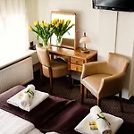 Hotel Eden 3*