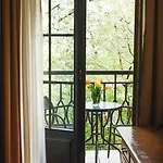 Hotel Eden
